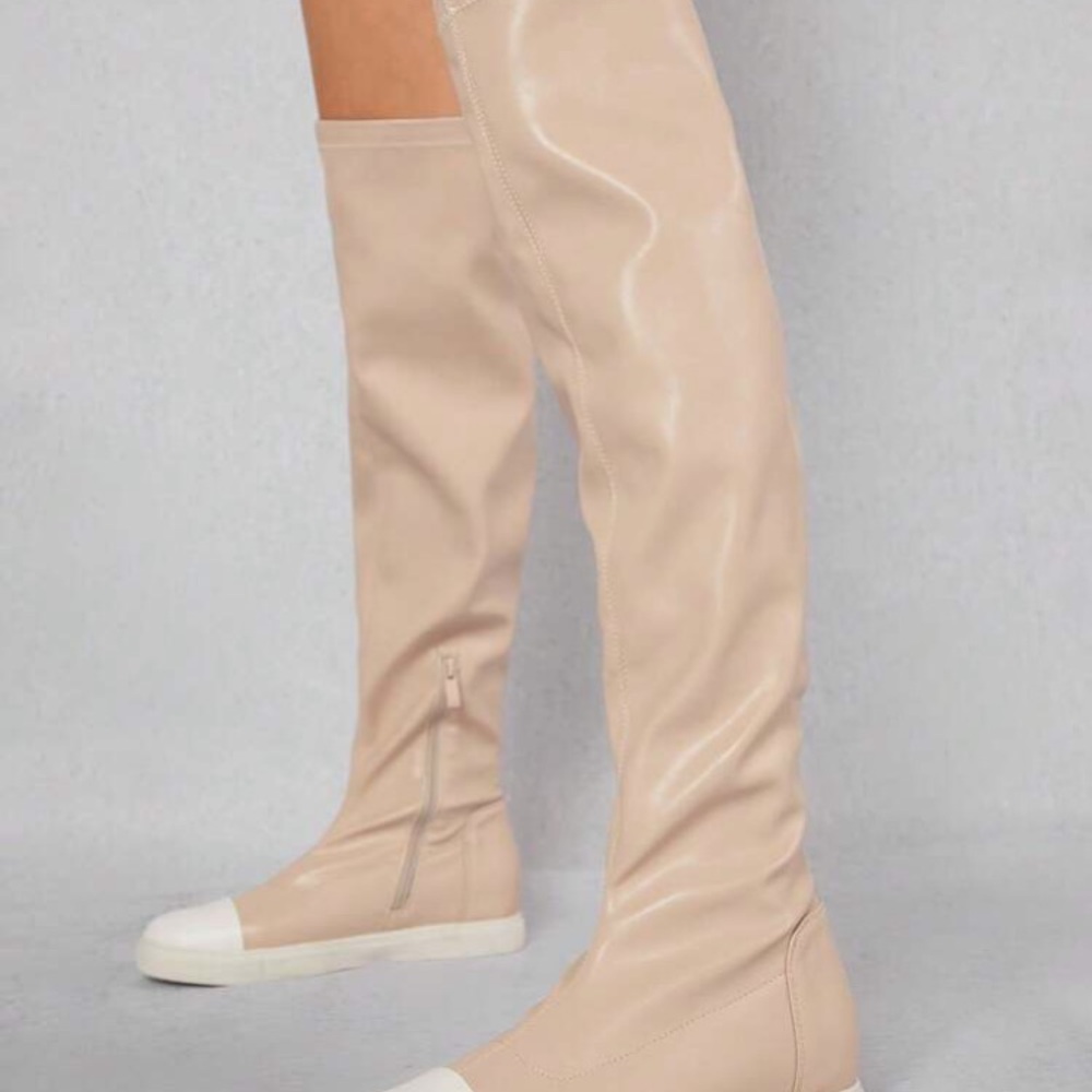 Women's Tan Knee-High Boots
